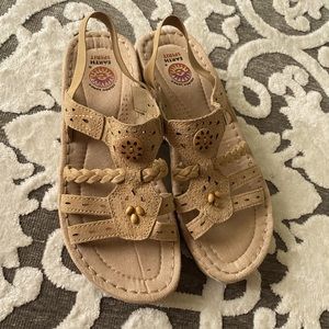 Earth Spirit Andi sandals size 9